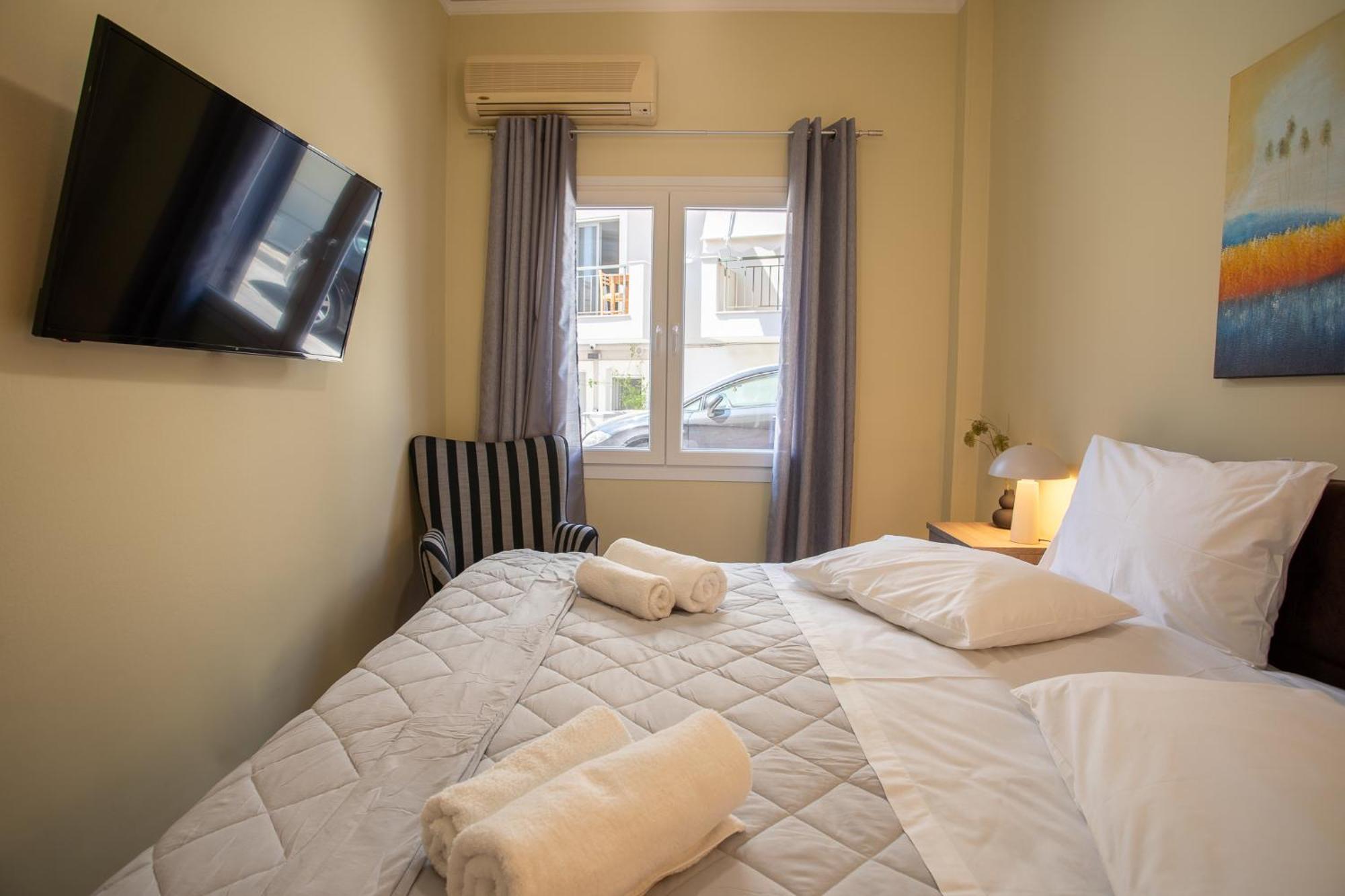 Two Bedroom Apartment, Mytilene Lesvos מראה חיצוני תמונה