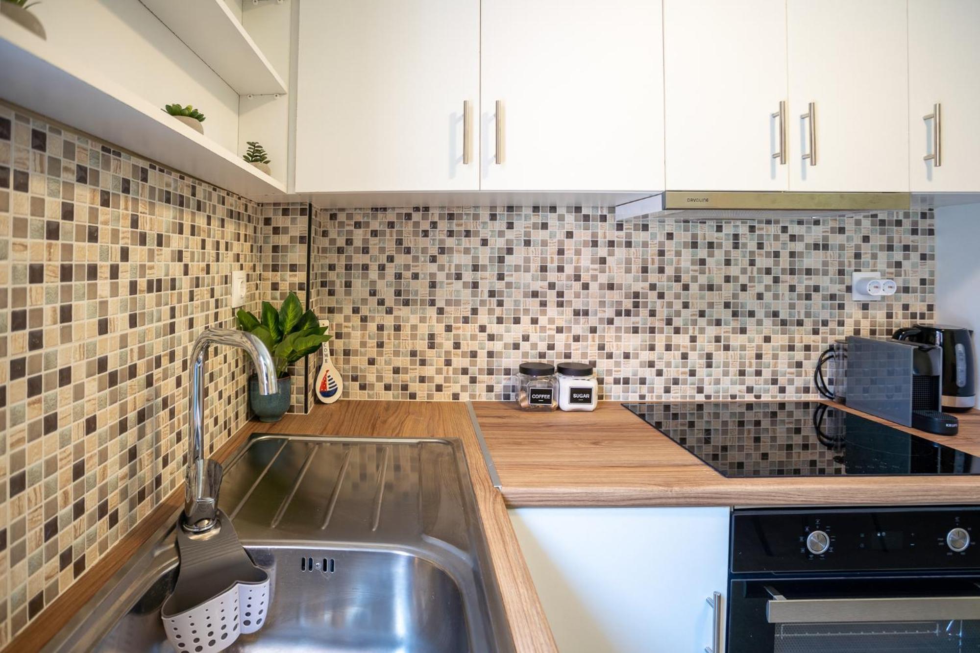 Two Bedroom Apartment, Mytilene Lesvos מראה חיצוני תמונה