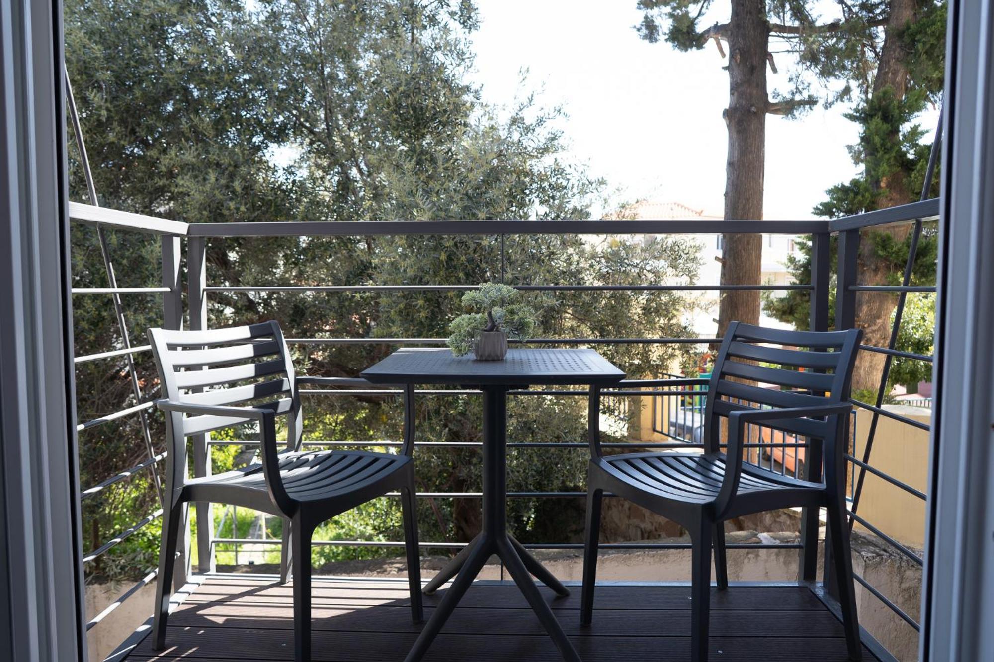 Two Bedroom Apartment, Mytilene Lesvos מראה חיצוני תמונה