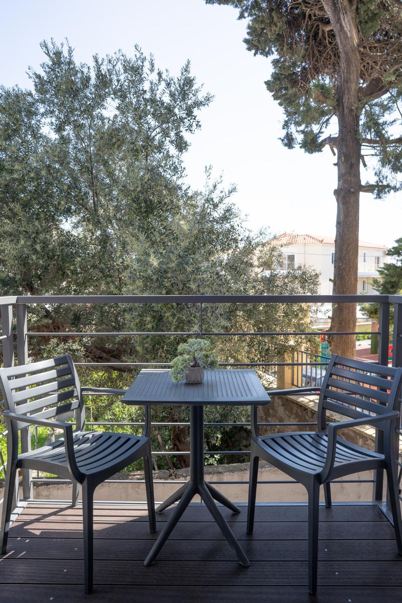 Two Bedroom Apartment, Mytilene Lesvos מראה חיצוני תמונה